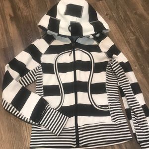 Lululemon Size 6 Scuba Hoodie
